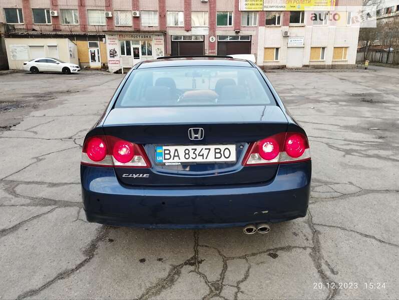 Седан Honda Civic 2006 в Запорожье