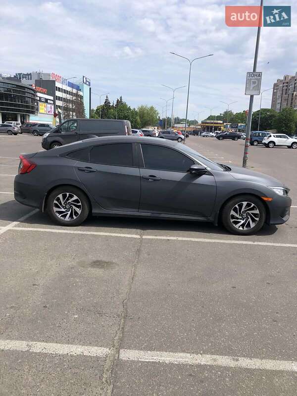 Седан Honda Civic 2017 в Одессе