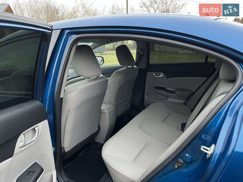 Седан Honda Civic 2015 в Тернополе