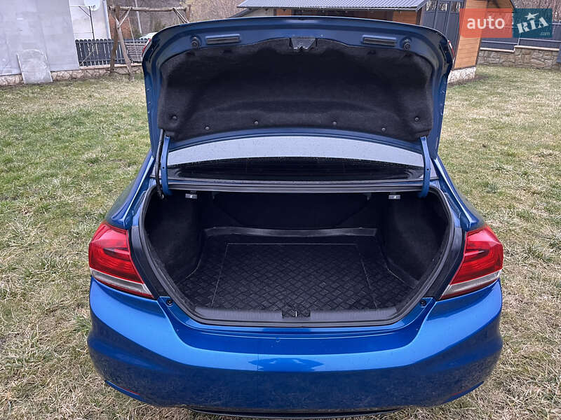 Седан Honda Civic 2015 в Тернополе