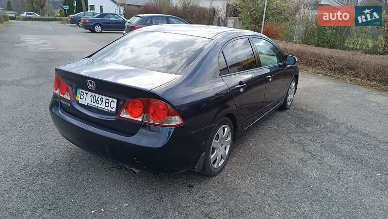 Седан Honda Civic 2008 в Херсоне