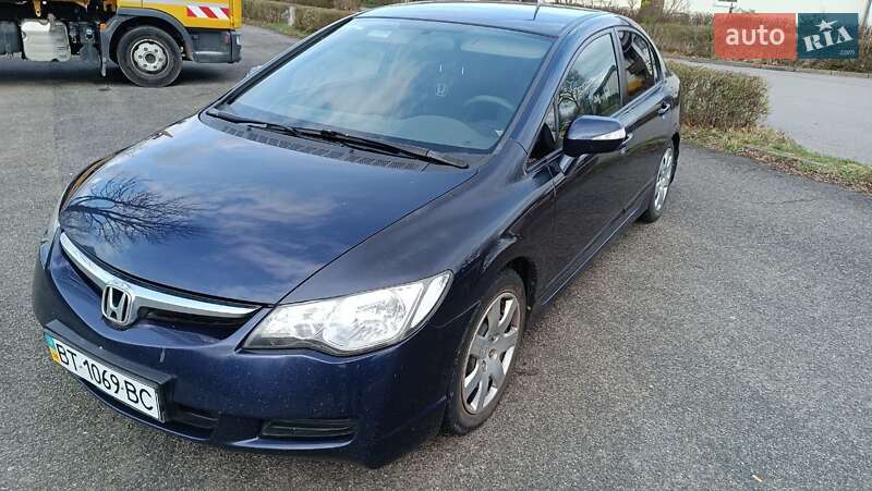 Седан Honda Civic 2008 в Херсоне