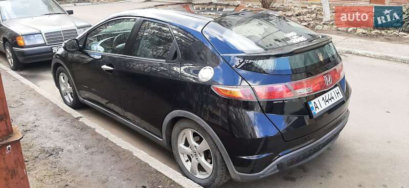 Хэтчбек Honda Civic 2008 в Белой Церкви