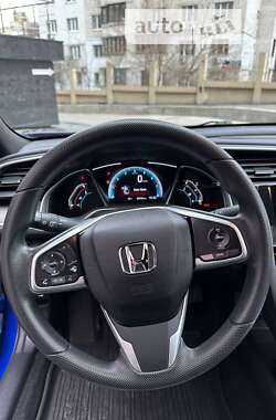 Купе Honda Civic 2017 в Києві