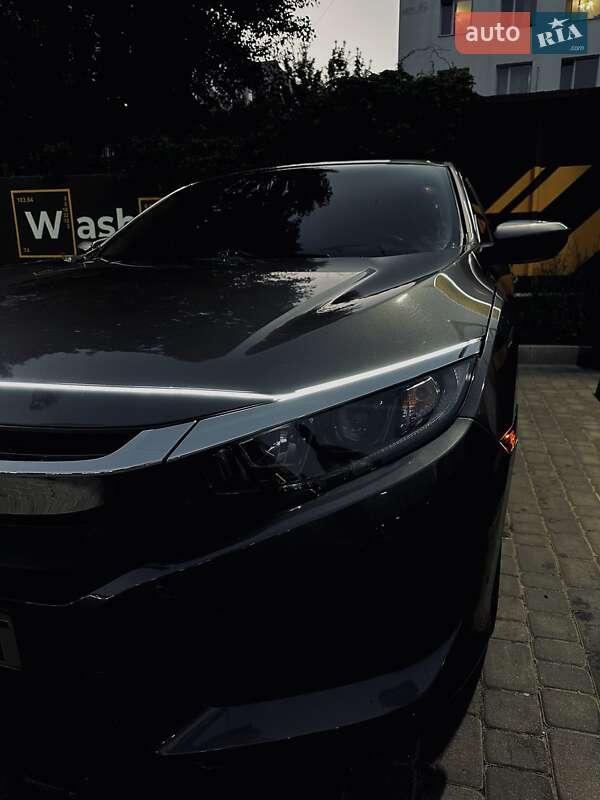 Седан Honda Civic 2017 в Харкові