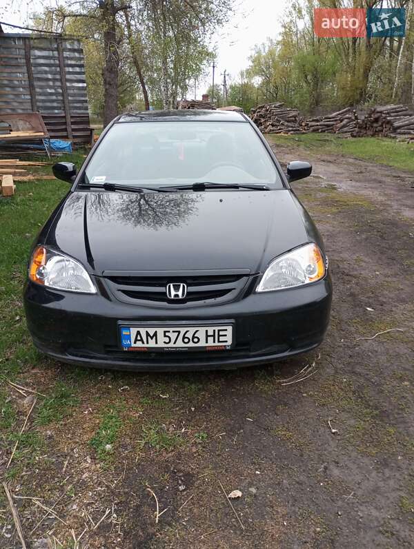 Седан Honda Civic 2002 в Житомире