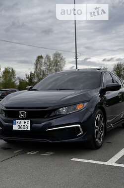 Седан Honda Civic 2018 в Киеве