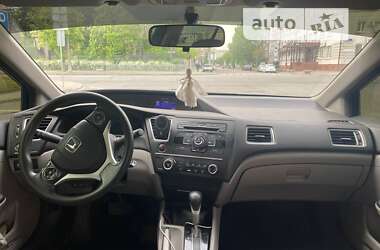 Седан Honda Civic 2014 в Днепре