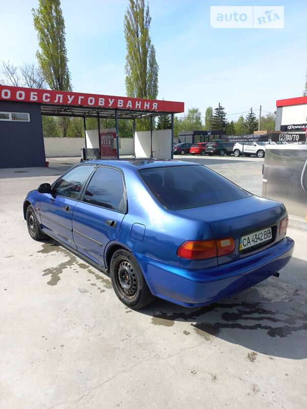Седан Honda Civic 1992 в Черкассах