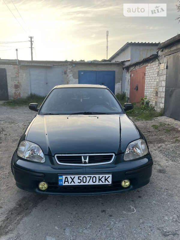 Седан Honda Civic 1998 в Харькове