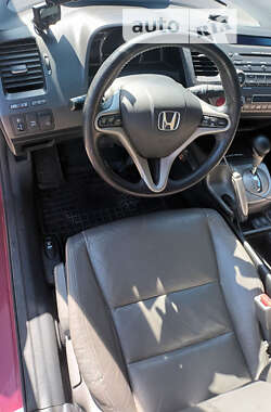 Седан Honda Civic 2009 в Тлумаче