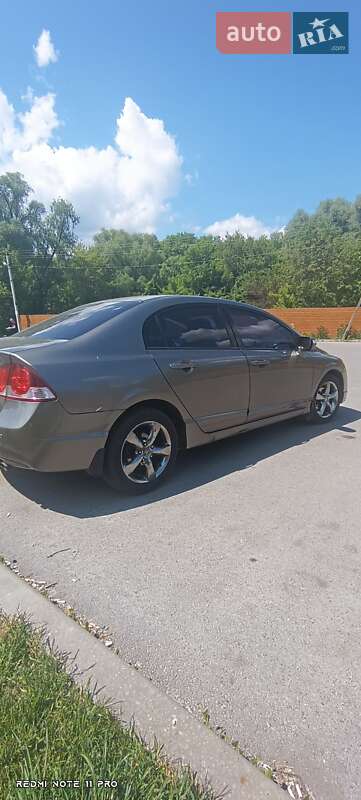 Седан Honda Civic 2008 в Чернигове