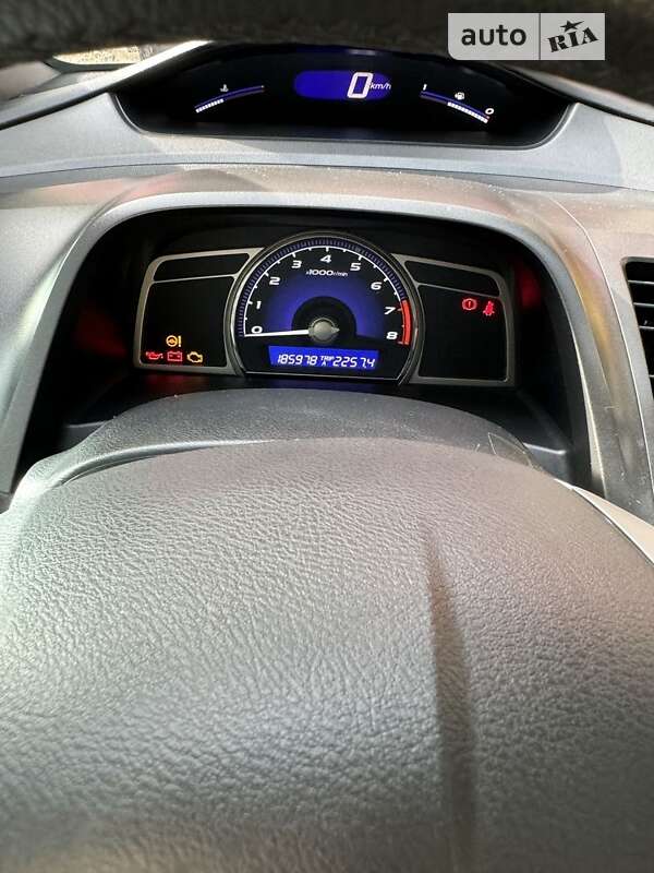 Седан Honda Civic 2007 в Киеве фото 15 Седан Honda Civic 2007 в Киеве