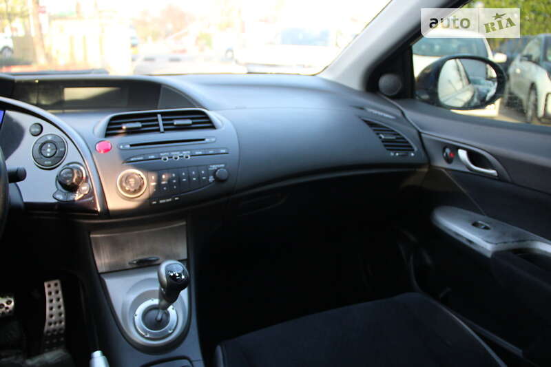Хэтчбек Honda Civic 2009 в Одессе фото 12 Хэтчбек Honda Civic 2009 в Одессе