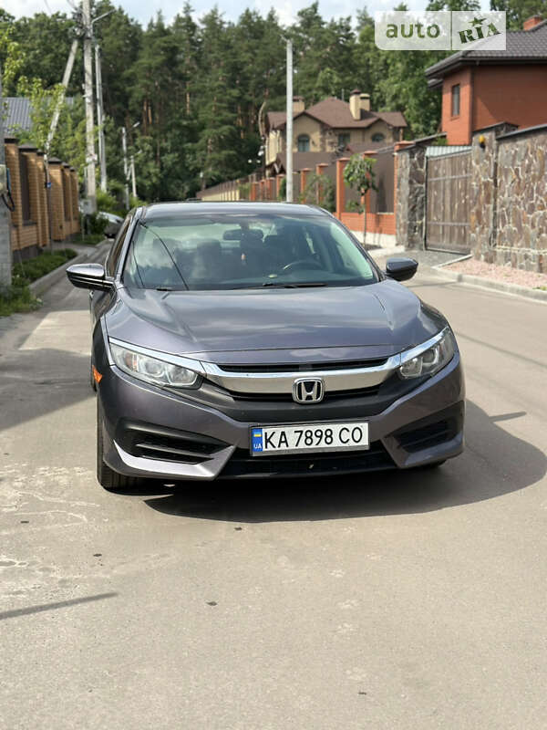 Седан Honda Civic 2016 в Києві