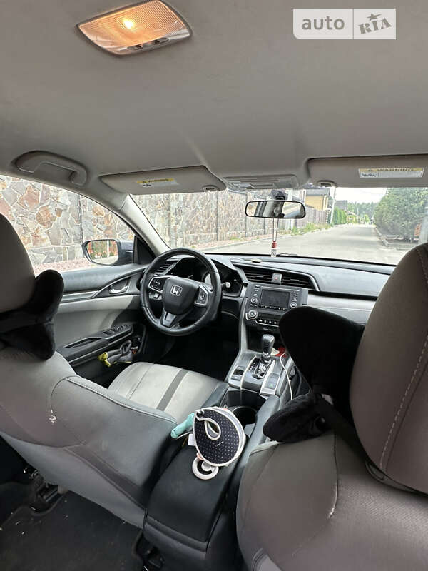 Седан Honda Civic 2016 в Києві