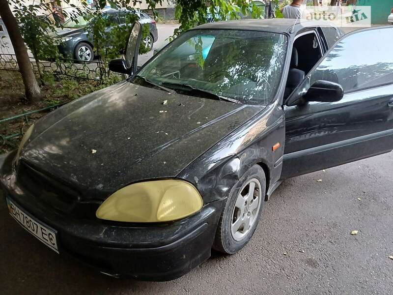 Хэтчбек Honda Civic 1998 в Одессе