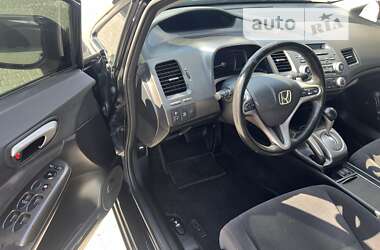 Седан Honda Civic 2007 в Киеве