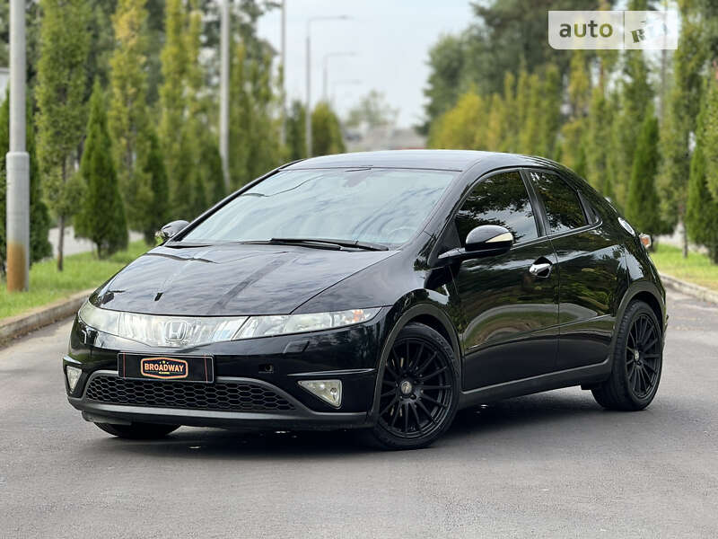 Хэтчбек Honda Civic 2008 в Киеве