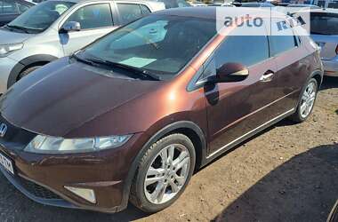 Хэтчбек Honda Civic 2010 в Черкассах