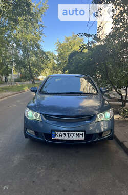 Седан Honda Civic 2008 в Киеве