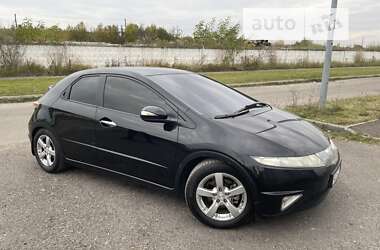 Хэтчбек Honda Civic 2007 в Львове