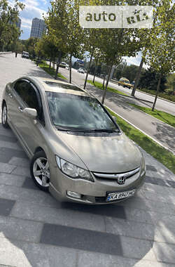 Седан Honda Civic 2007 в Днепре