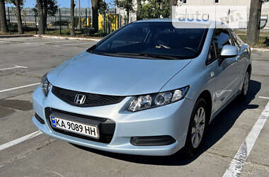 Купе Honda Civic 2011 в Василькові