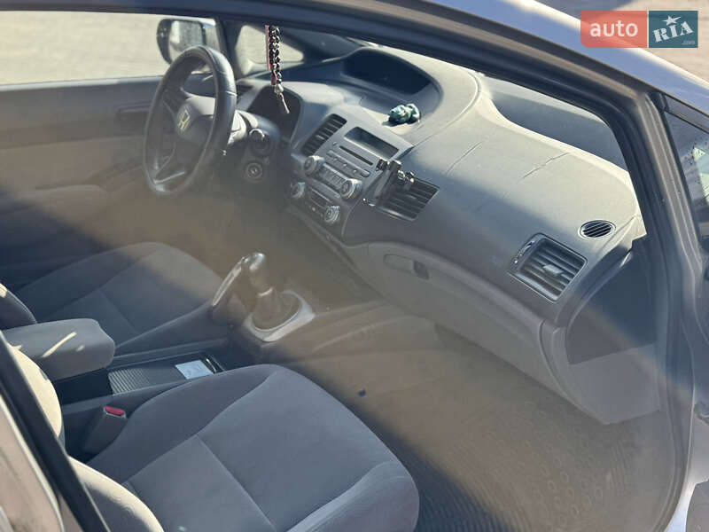 Седан Honda Civic 2006 в Смеле