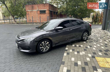 Седан Honda Civic 2015 в Полтаве