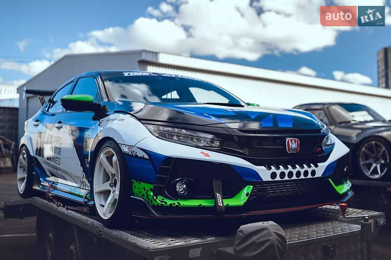 Седан Honda Civic 2017 в Киеве фото 2 Седан Honda Civic 2017 в Киеве