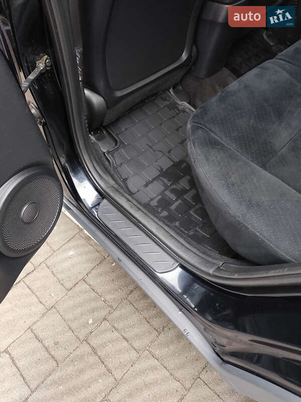 Хэтчбек Honda Civic 2006 в Сокале фото 13 Хэтчбек Honda Civic 2006 в Сокале