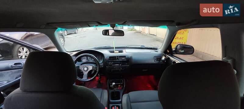 Седан Honda Civic 1996 в Харькове