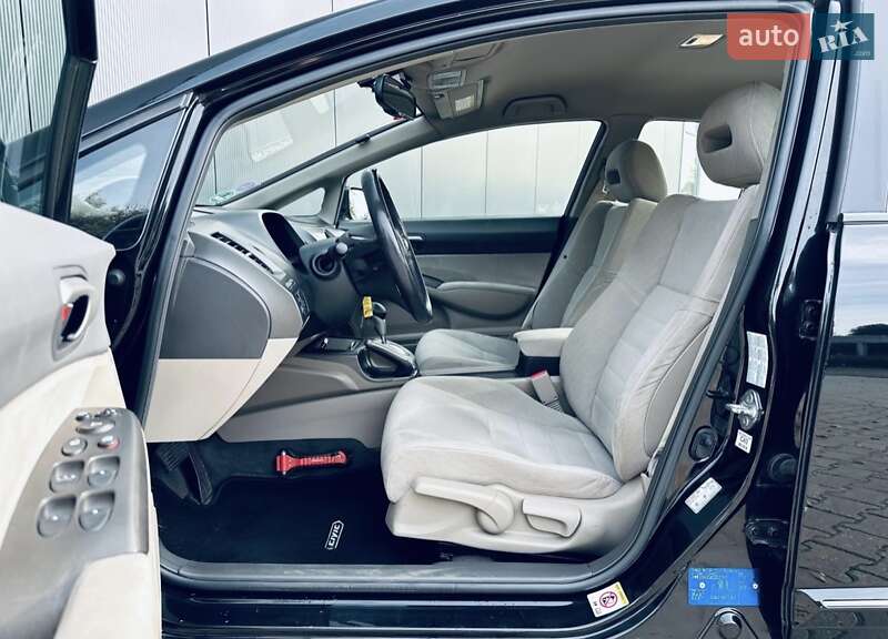 Седан Honda Civic 2010 в Житомирі