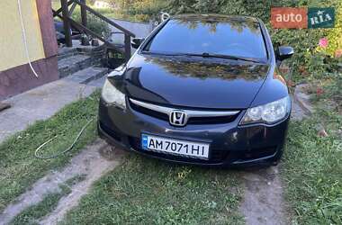 Седан Honda Civic 2008 в Чуднове