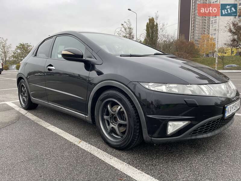 Хетчбек Honda Civic 2008 в Києві