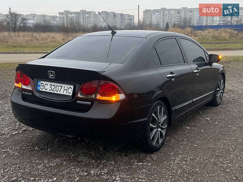 Седан Honda Civic 2009 в Львове