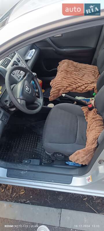 Хэтчбек Honda Civic 2002 в Полтаве фото 7 Хэтчбек Honda Civic 2002 в Полтаве