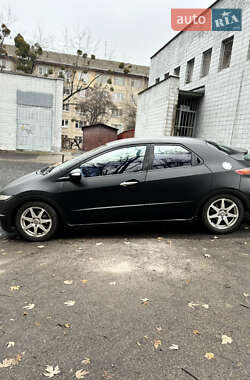 Хетчбек Honda Civic 2006 в Києві