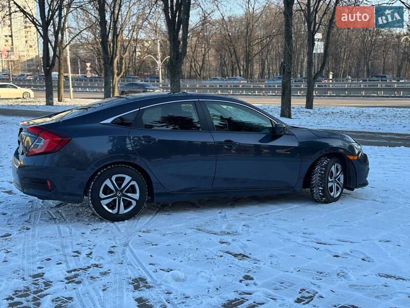 Седан Honda Civic 2018 в Києві