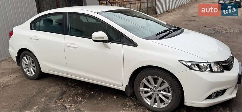 Седан Honda Civic 2012 в Кам'янському