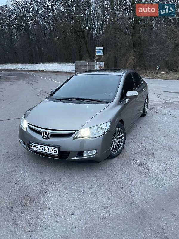 Седан Honda Civic 2008 в Гайсину