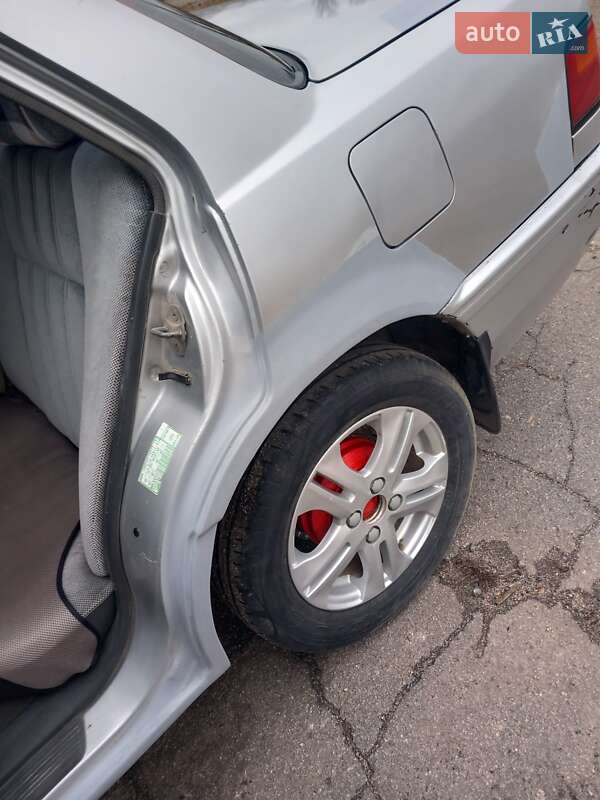 Седан Honda Civic 1990 в Новій Одесі