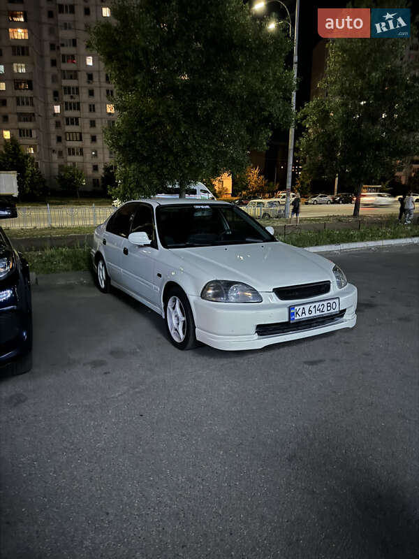 Седан Honda Civic 1998 в Києві