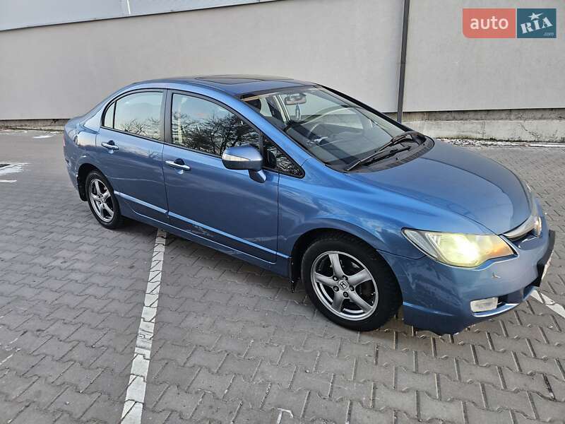 Седан Honda Civic 2008 в Рівному