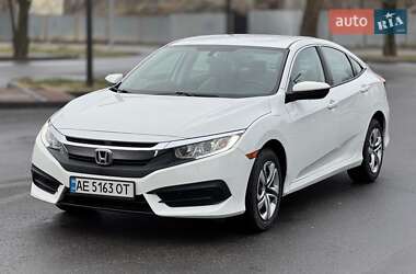 Седан Honda Civic 2017 в Дніпрі