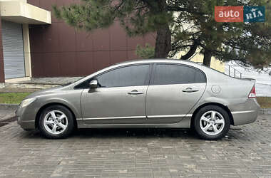 Седан Honda Civic 2007 в Дніпрі