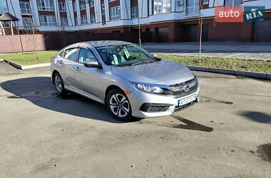 Седан Honda Civic 2017 в Тлумаче