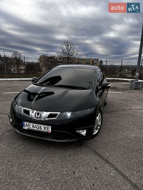 Хэтчбек Honda Civic 2009 в Харькове