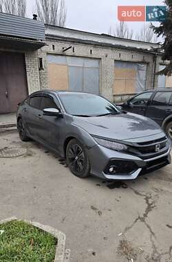 Хэтчбек Honda Civic 2019 в 